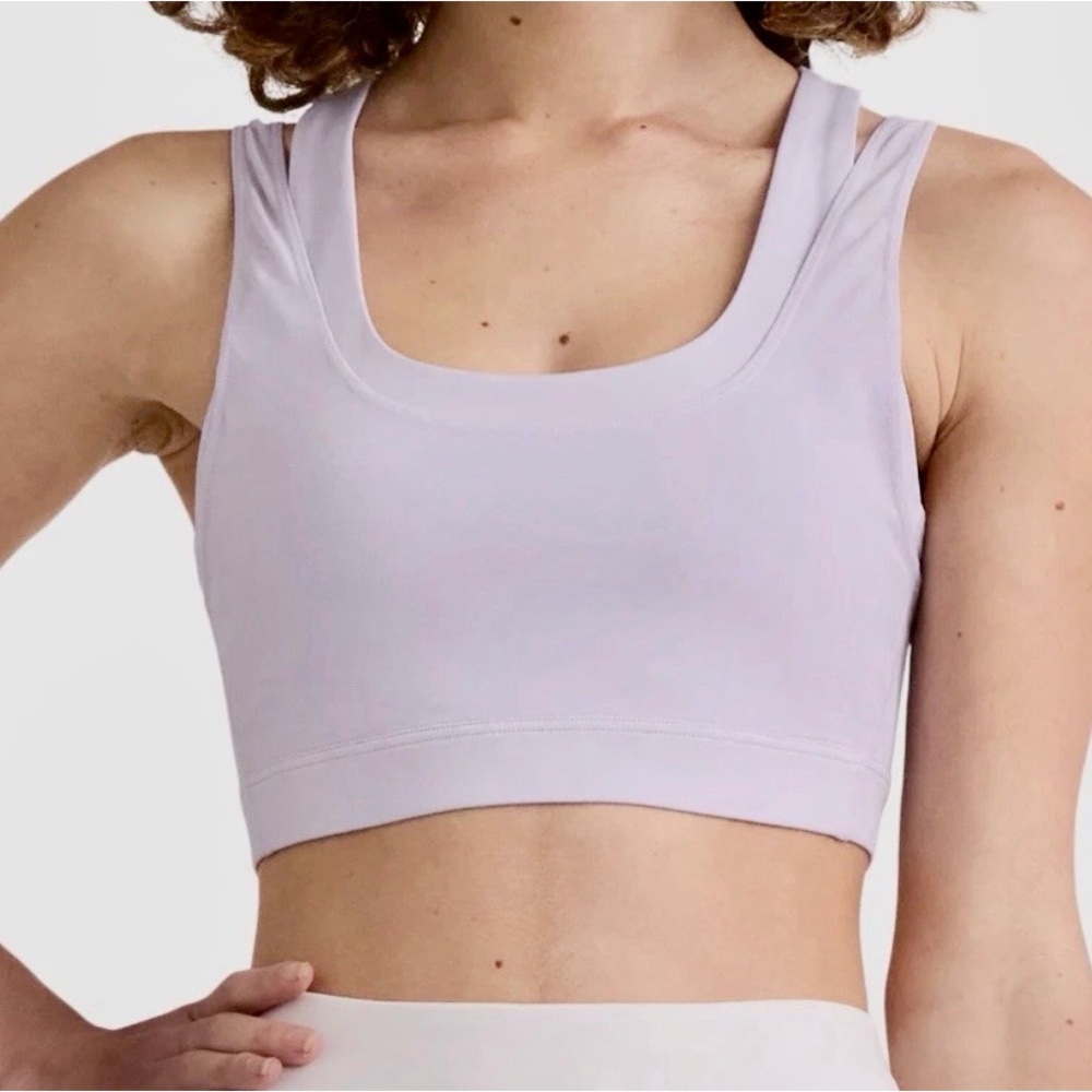 Avia Double Layer Mesh Sports Bra
Lavender Size S 4-6 NWT